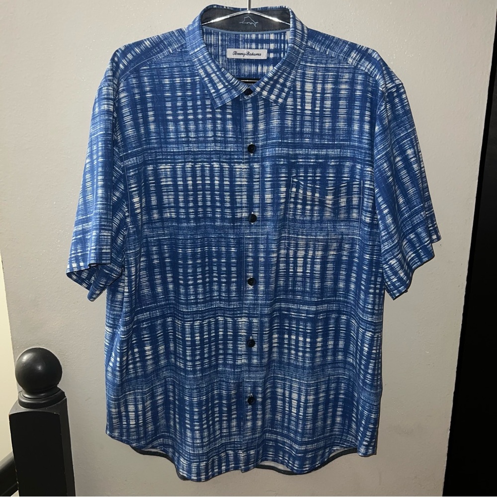 Tommy Bahama Men’s DayBreak Batik Silk Camp Shirt Blue White Size Large